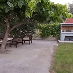 Villa Epavlis Haraki